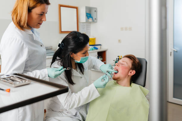 Best Emergency Tooth Extraction in Villa Rica, GA